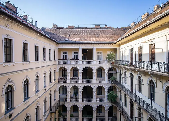 Apartments Next To The Synagogue
